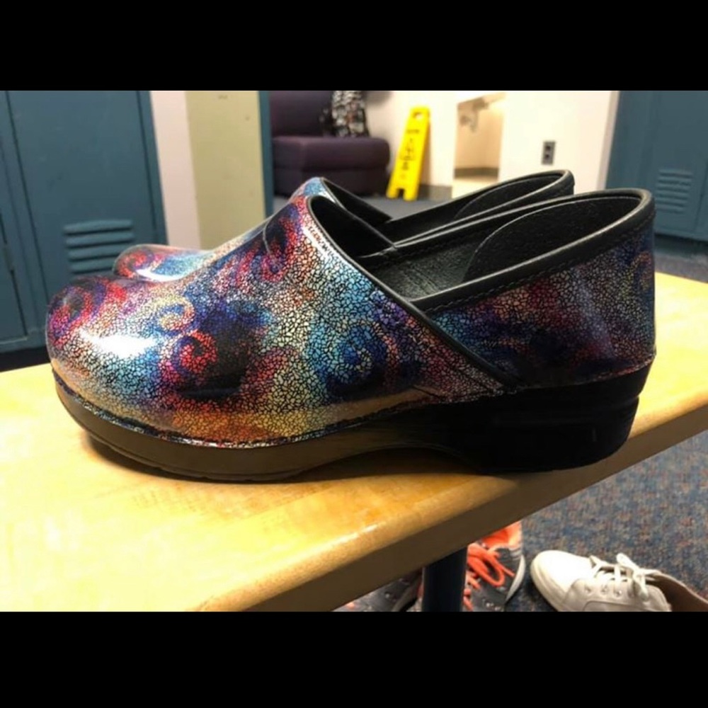 Danskos Mosaic size 40